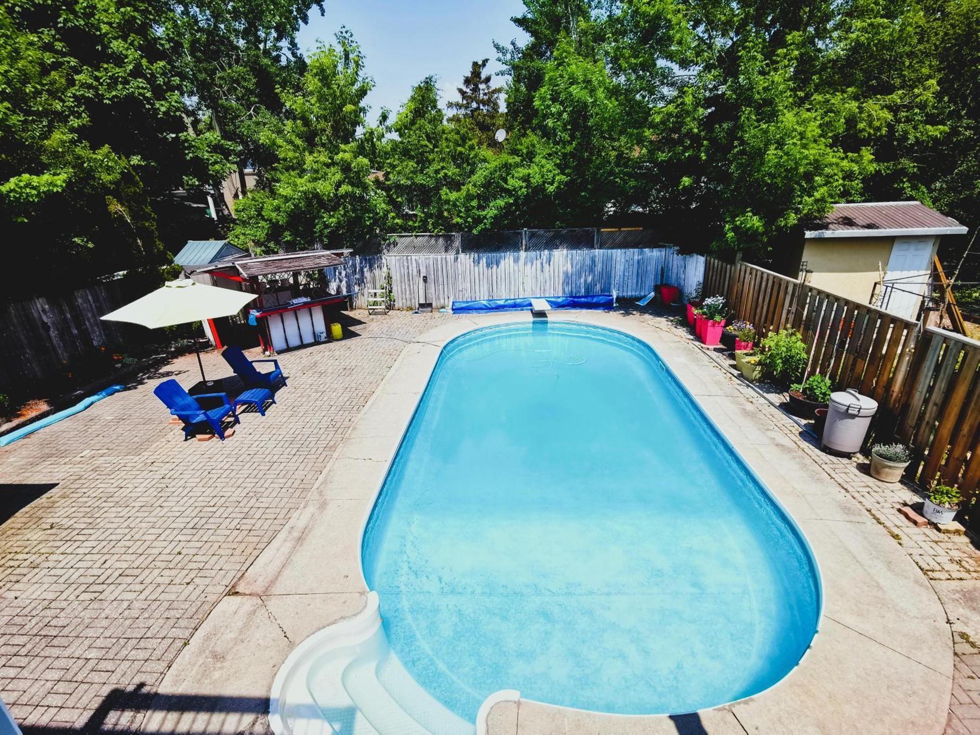 Homestay Cozy And Quiet House With Swimming Pool Toronto